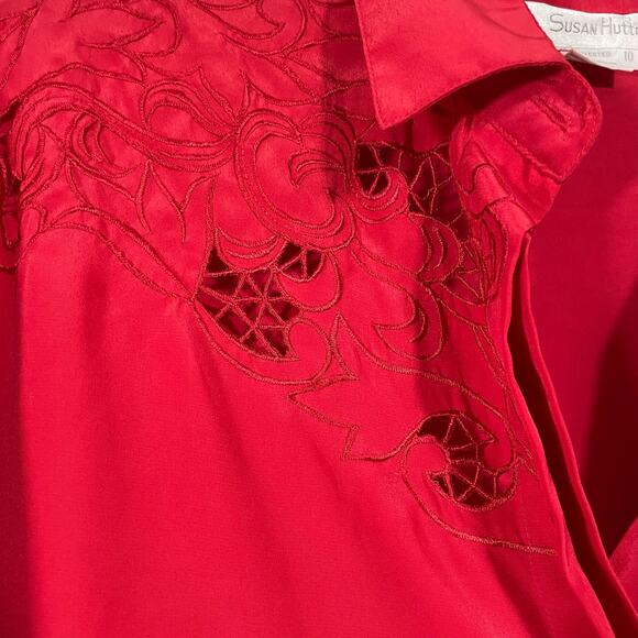 Susan Hutton Vintage 1980s Women's Red Floral Button Up Blouse - Size 10 - Retro - Picture 3 of 6